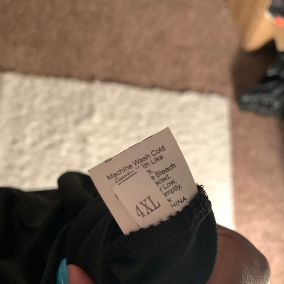 Plus Zip Up Skirt - Picture 3 of 4